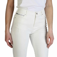 Picture of Armani Exchange-3GYJ05_Y2GKZ White